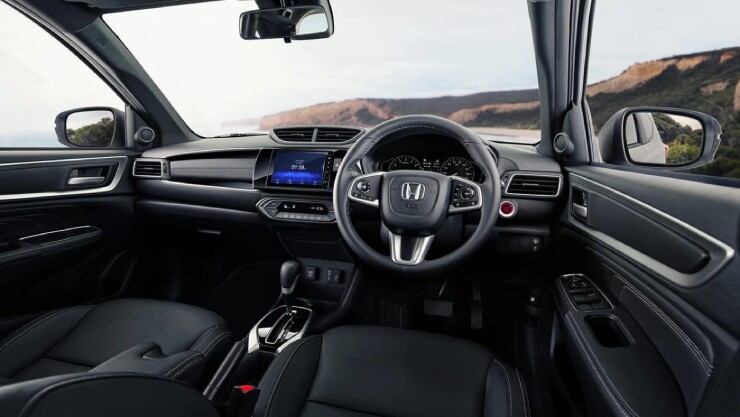 Ưu nhược điểm của Honda BR-V khi đối sánh Toyota Veloz Cross - 6
