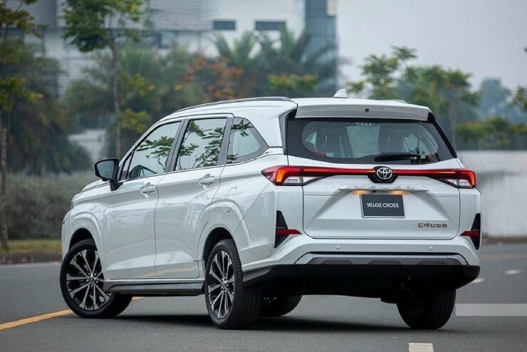 Ưu nhược điểm của Honda BR-V khi đối sánh Toyota Veloz Cross - 11