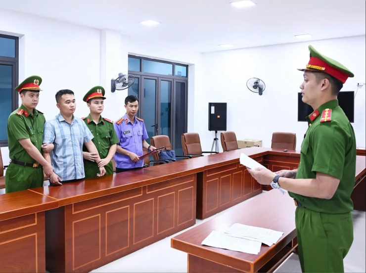 Điều tra Nguyễn Hà Duy vụ 146 điểm 10: Khác biệt giữa giữ người và bắt khẩn cấp - 1