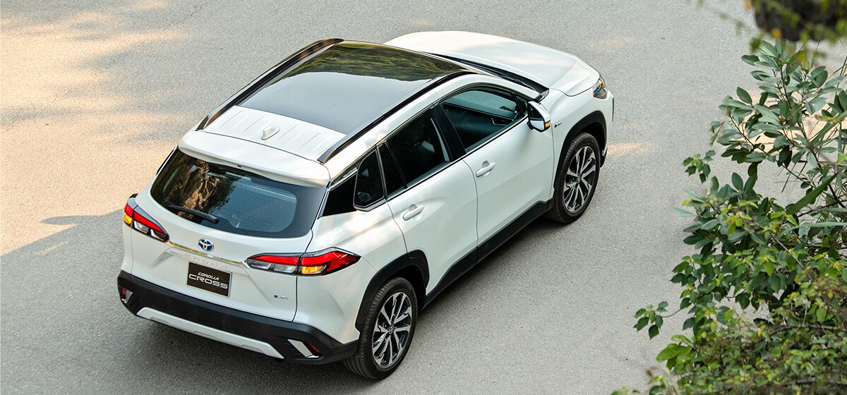Corolla Cross HEV.