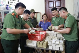 Lạng Sơn: Khởi tố hai phó chủ tịch xã liên quan vụ tham ô gần 7 tỷ tiền công đức tại đền Công đồng Bắc Lệ
