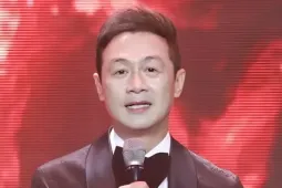 Anh trai chông gai xin lỗi
