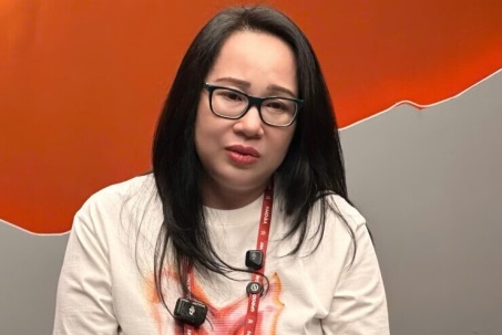 CEO Yeah1 khóc xin lỗi