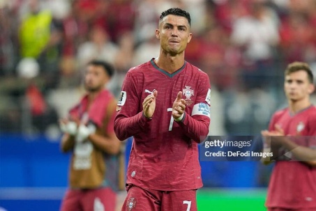Bồ Đào Nha phung phí thế hệ vàng vì HLV bảo thủ, đặt lợi ích Ronaldo lên trên tập thể
