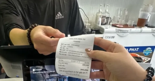 Người tố giác hành vi không lập hóa đơn có thể được thưởng đến 10 triệu đồng