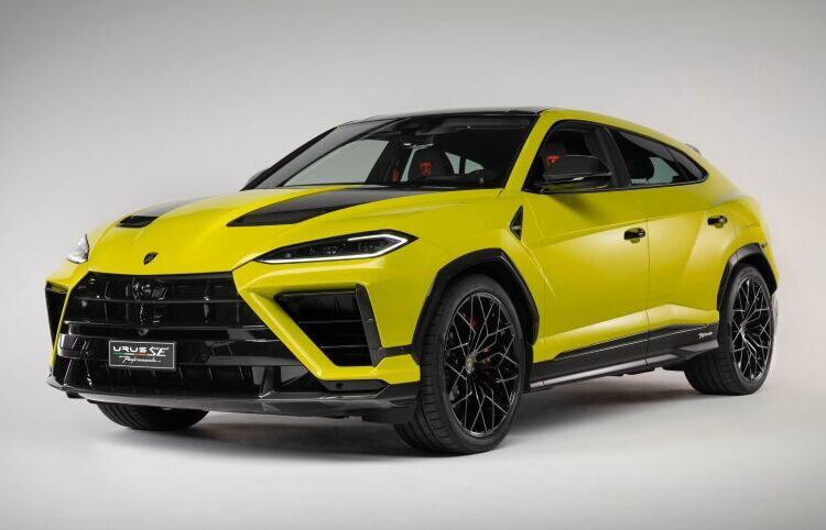 Lamborghini vừa trình làng Urus SE Performante 2027.