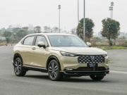 SUV hạng B đồng loạt khuyến mại mạnh: Khách Việt đón "cơn mưa" ưu đãi tới gần trăm triệu đồng