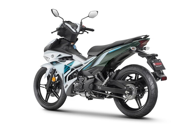 Yamaha giới thiệu Y15ZR 2026, diện mạo hút mắt với mâm vàng - 4