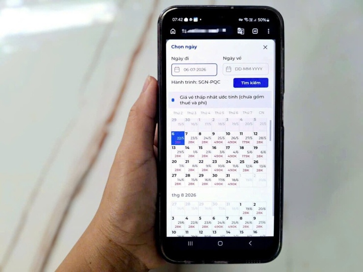 Giá vé 28.000 đồng xuất hiện nhiều trong tháng 7 ở chặng TP HCM - Phú Quốc. Ảnh: Thi Hà