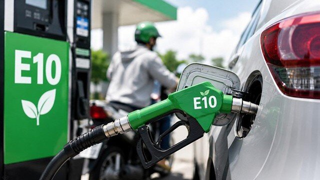 Sau 1 tháng triển khai sử dụng xăng sinh học trên phạm vi cả nước, lượng tiêu thụ xăng E10 đã tăng đáng kể.