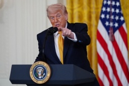 Ông Trump dọa không kích Iran lần nữa ngay trong đêm