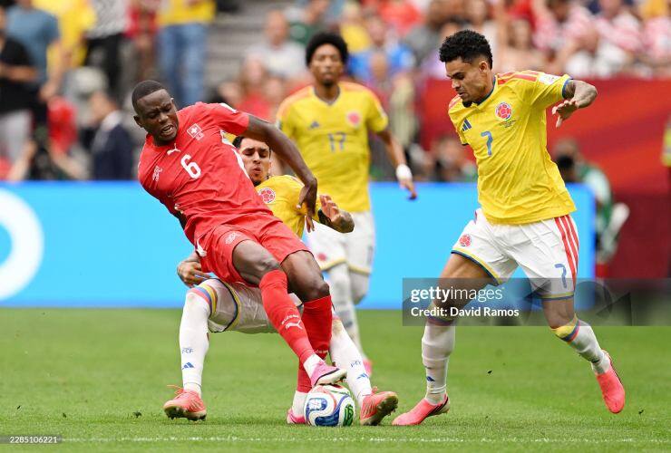 Trực tiếp bóng đá Thụy Sĩ - Colombia: Loạt luân lưu nghẹt thở (Hết giờ) - 1