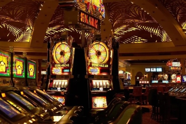 Vì sao các casino không có đồng hồ và cửa sổ?