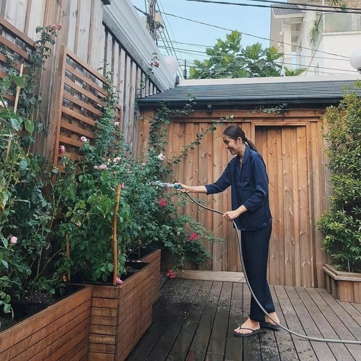 Cuộc sống viên mãn của Tăng Thanh Hà sau 13 năm vắng bóng màn ảnh để tập trung làm 'dâu hào môn' - 10