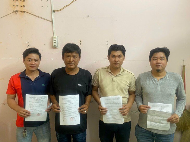 Các đối tượng Khưu Văn Phương, Phan Trọng Hiếu, Phạm Văn Huy, Nguyễn Văn Nhường (từ trái sang phải). Ảnh: Công an tỉnh An Giang.