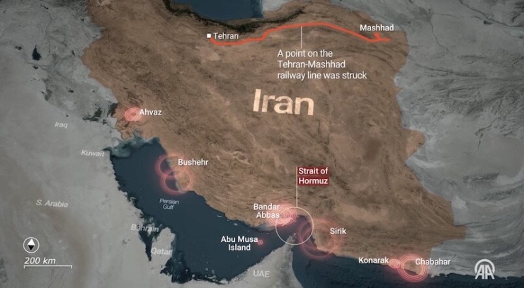 Mỹ tấn công cầu đường sắt chiến lược nối Iran với Trung Quốc và Nga - 1