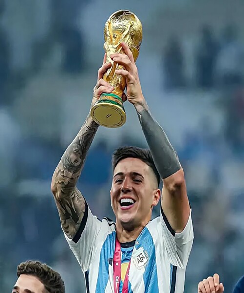 Enzo Fernandez: Từ kẻ bỏ rơi vợ con đến người hùng Argentina - 5