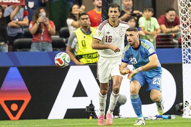 Chưa một lần Unai Simon thủng lưới từ đầu World Cup
