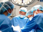 Ca cấp cứu và ca phẫu thuật đầu tiên tại Bệnh viện Hữu nghị Việt Đức cơ sở Ninh Bình