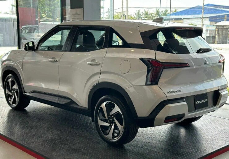 Tầm 600-700 triệu đồng, mua Mitsubishi Xforce hay Toyota Yaris Cross? - 4