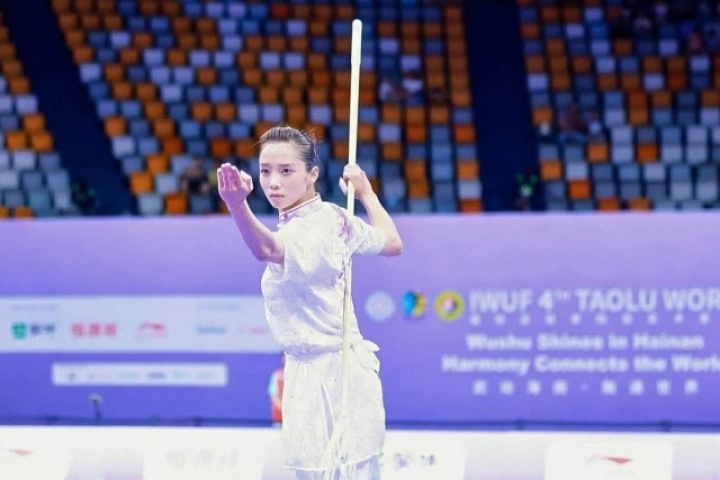 Khoảnh khắc Hoa khôi wushu Dương Thuý Vi giành HCV thế giới