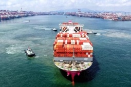 Trung Quốc bất ngờ ban lệnh cấm xuất khẩu heli