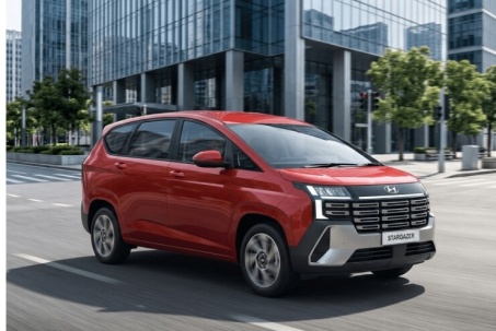 Hyundai Stargazer giảm giá trăm triệu - xe 7 chỗ thực dụng cho người dám khác biệt