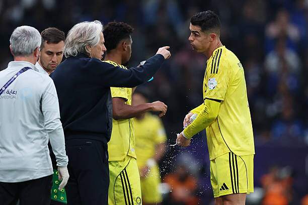 HLV Jesus và Ronaldo ở Al Nassr