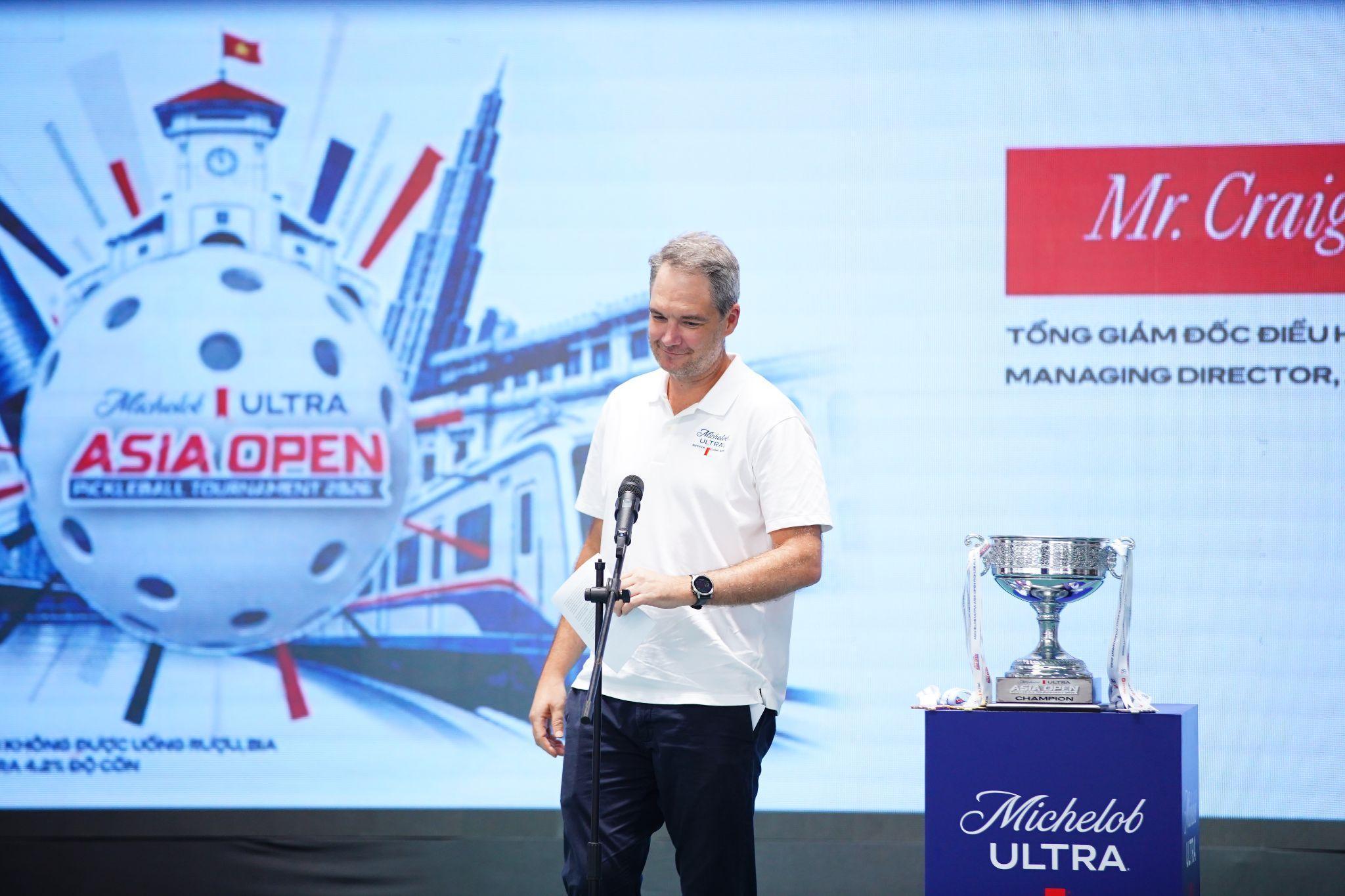 Ông Craig MacLean, Chủ tịch AB InBev khu vực Đông Nam Á, chia sẻ tại sự kiện