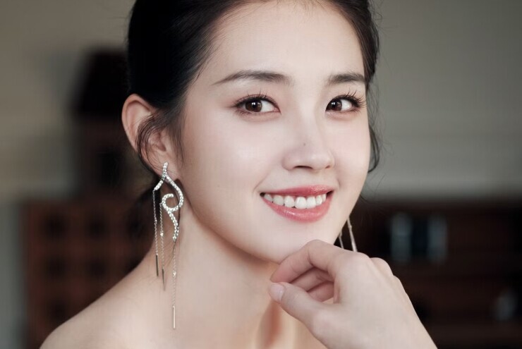 Người đẹp mất hết sự nghiệp vì file ghi âm