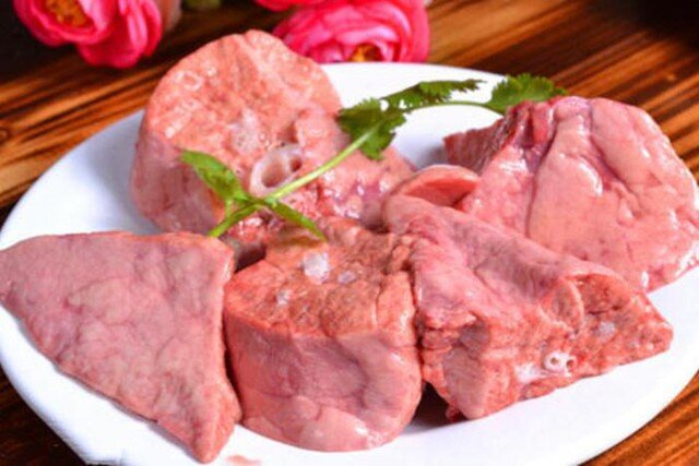 Dù phổi lợn có nhiều lợi ích cho sức khỏe, đặc biệt là cho hai lá phổi của bạn, tuy nhiên đây vẫn được xem là cơ quan chứa nhiều độc tố.