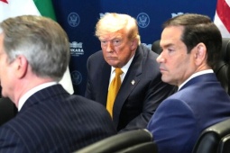Ông Trump nói Iran muốn tiếp tục đàm phán, Tehran cảnh báo 'rắn' Israel