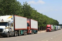 Trả lương tới 50 triệu đồng vẫn khó tuyển tài xế container