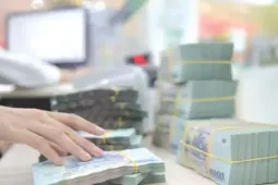 Cán bộ, công chức cấp xã thu nhập đến 25 triệu đồng mỗi tháng