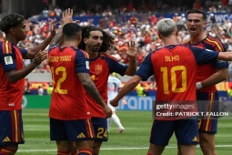 Tây Ban Nha đấu Bỉ: Yamal góp công lớn bàn mở điểm,  " La Roja "  lần đầu vào lưới nhặt bóng