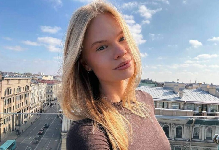 Diện mạo giống Erling Haaland của mẫu nữ Nga. Video: Instagram Anastasia Kostromitina