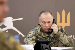 Ukraine nguy khốn giữa làn sóng tấn công dồn dập của Nga, Tổng tư lệnh Syrskyi tung ra kêu gọi khẩn cấp