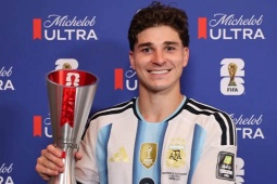 Tin nóng bóng đá World Cup ngày 12/7: Alvarez vượt Messi, nhận danh hiệu hay nhất trận thắng Thụy Sĩ