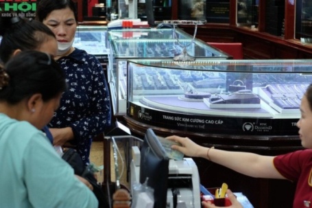 Giá bạc hôm nay 12/7: Bạc Phú Quý, Doji, Ancarat, Sacombank-SBJ tăng hay giảm tiếp?