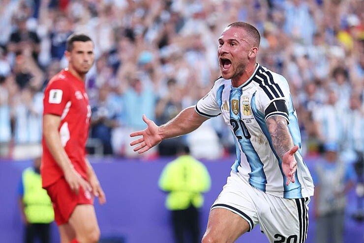 Trực tiếp bóng đá Argentina - Thụy Sĩ: Lautaro Martinez ấn định chiến thắng (World Cup) (Hết giờ). - 1