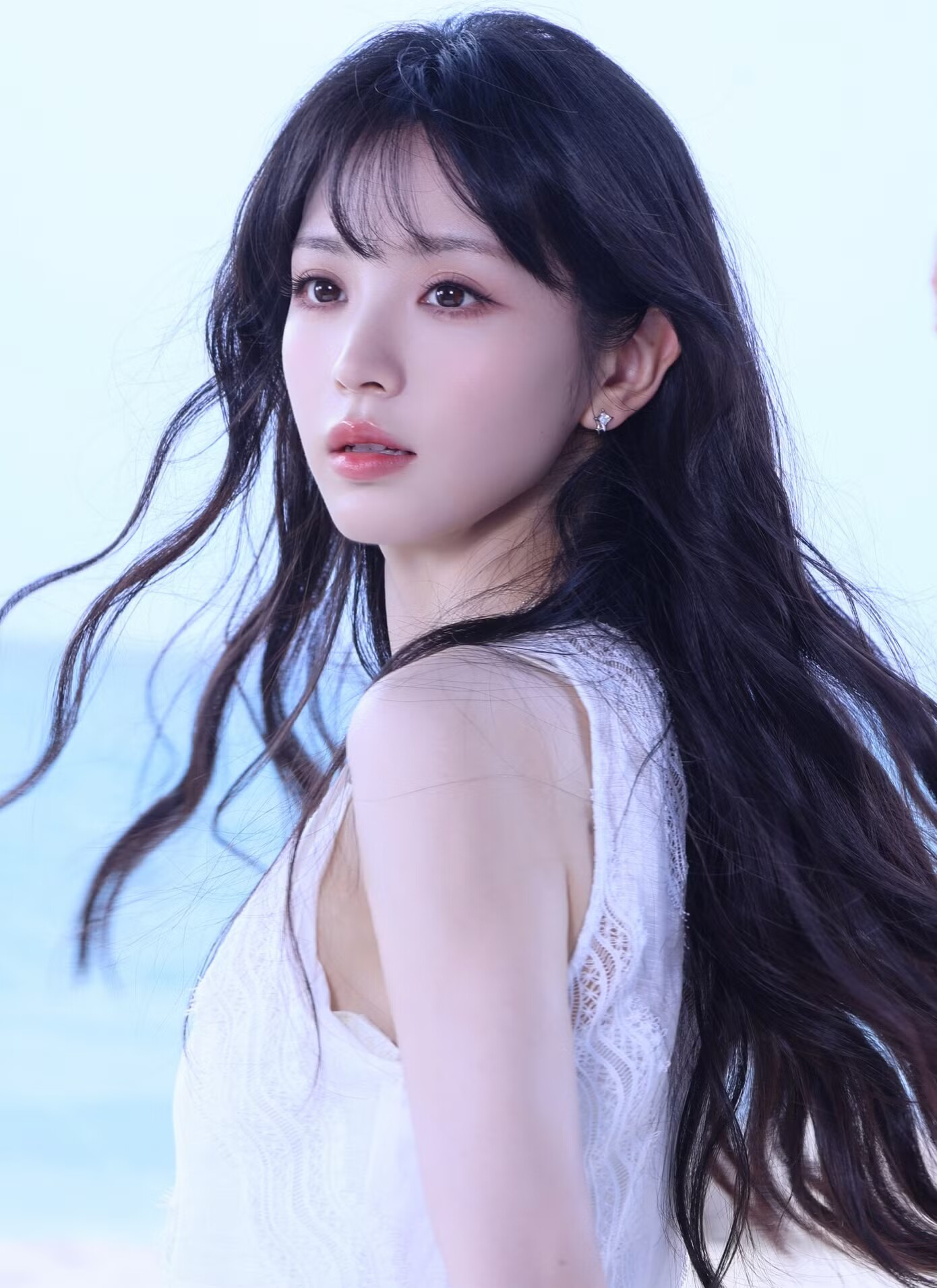 Điền Hi Vi thành công rực rỡ ở hiện tại, chứng minh mắt nhìn người của Huỳnh Hiểu Minh chính xác.
