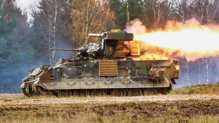 Xe bọc thép M2 Bradley. Ảnh Creative Commons