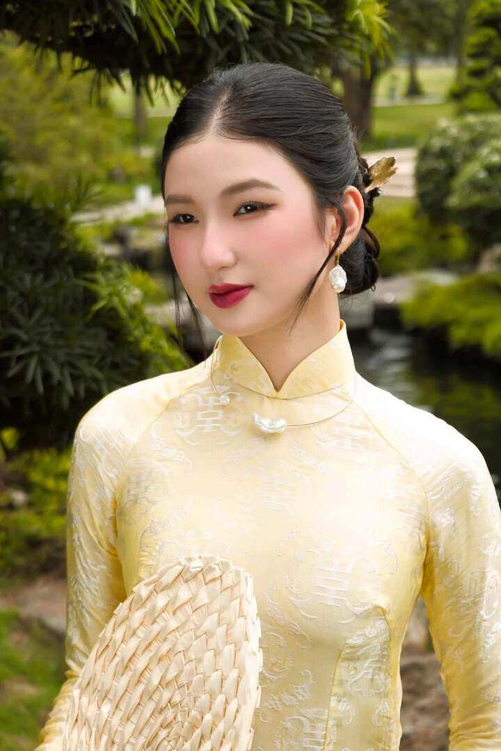 Nhan sắc người mẫu 20 tuổi gây tiếc nuối khi trượt vai Nam Phương Hoàng hậu - 4
