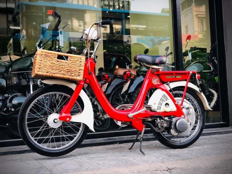 Xe máy cổ Honda P25 đời 1965.&nbsp;