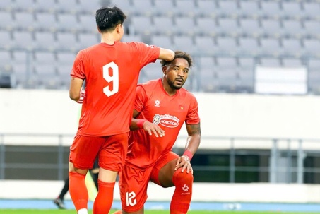 Xuân Son ghi bàn, ĐT Việt Nam ngược dòng hạ đội K-League 1 trước AFF Cup