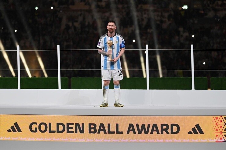 Messi là cầu thủ duy nhất trong lịch sử giành Quả bóng Vàng World Cup nhiều hơn 1 lần