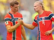 Cơn thịnh nộ của NHM Na Uy ở World Cup 2026: Sorloth bị dọa giết vì không chuyền bóng cho Haaland