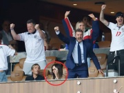 Becks hài hước bênh vực vợ sau khi Vic bị nói 'vô cảm'