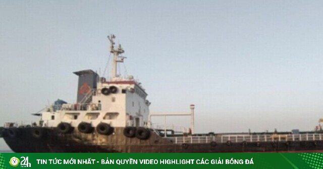 Hai tàu chở dầu trúng tên lửa ở eo biển Hormuz, 9 người thương vong