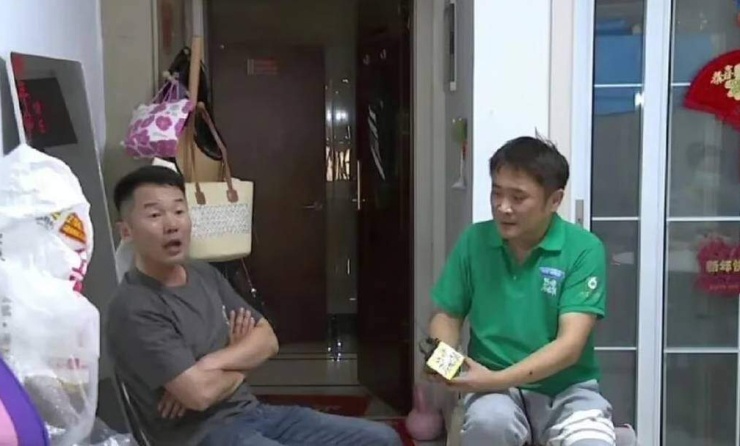 Jiao khẳng định mẹ có lỗi trước và đáng bị đánh. Ảnh: Sohu
